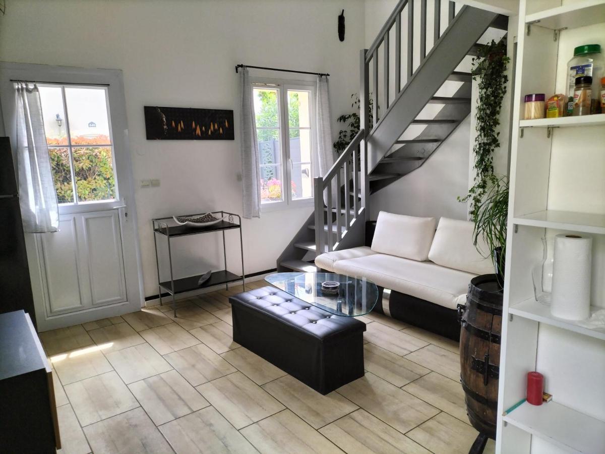 Maison Dans Une Residence De Vacances แกลลาเกอ-เลอ-มองต์เทอร์ ภายนอก รูปภาพ