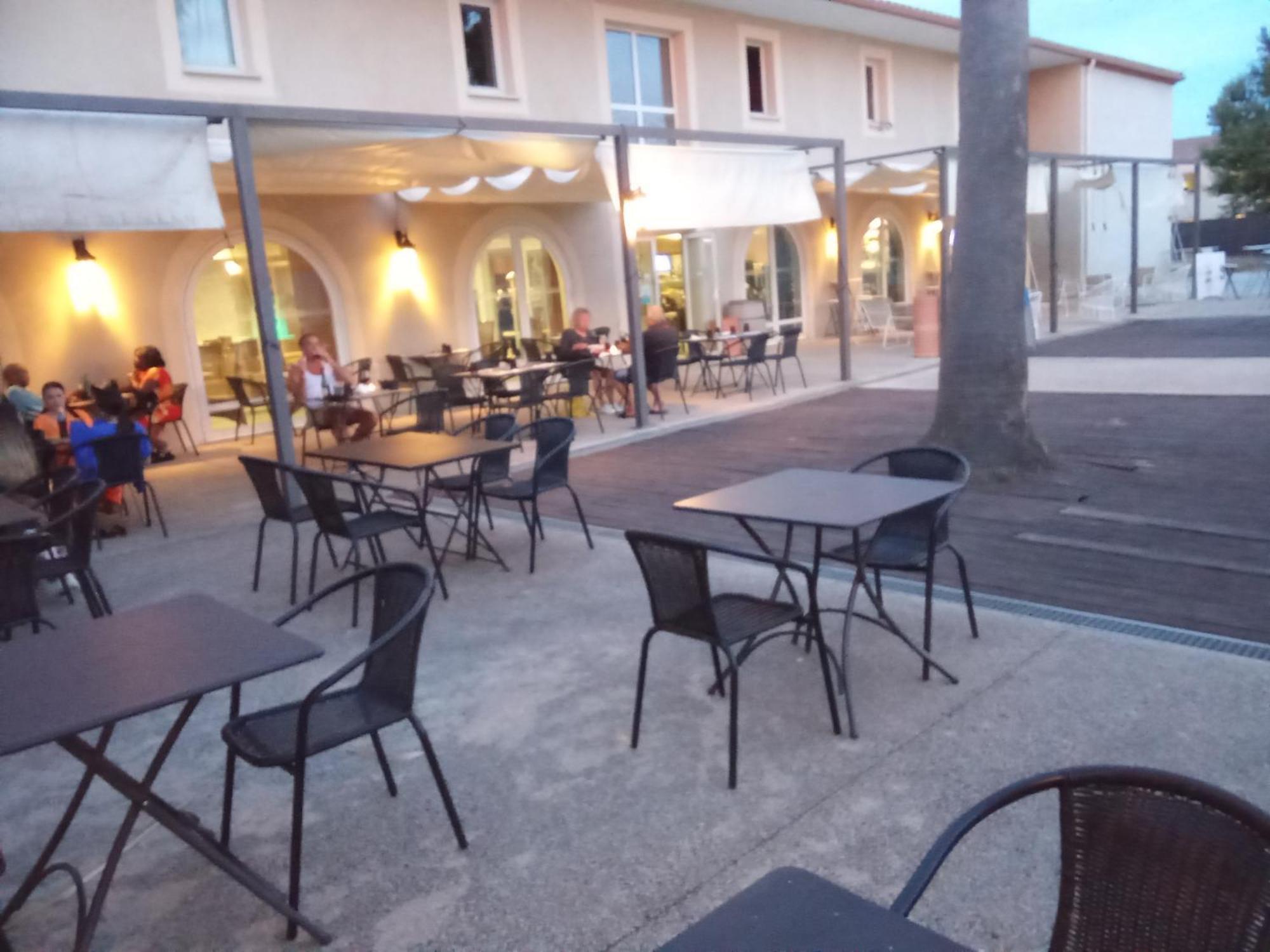Maison Dans Une Residence De Vacances แกลลาเกอ-เลอ-มองต์เทอร์ ภายนอก รูปภาพ