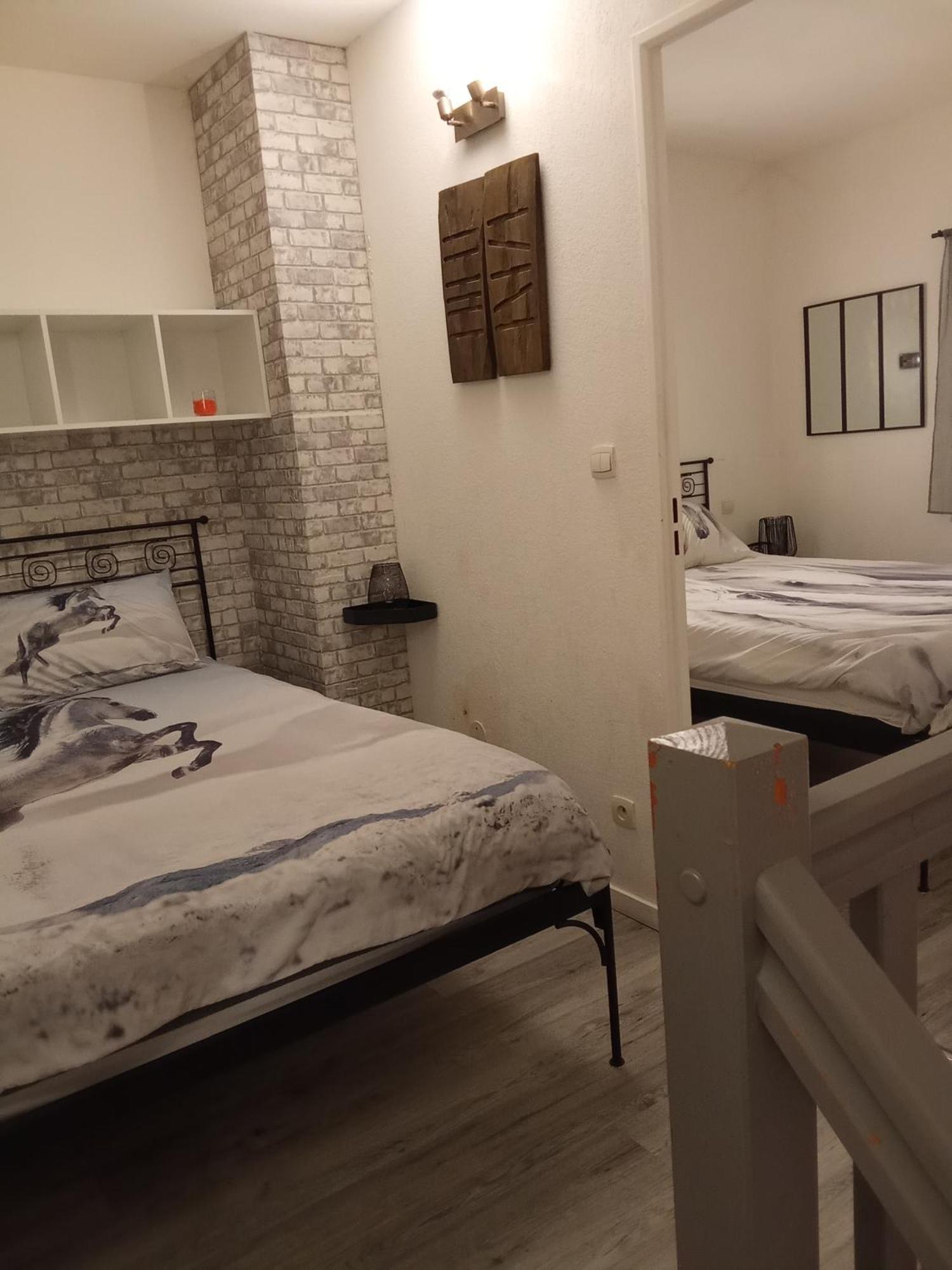 Maison Dans Une Residence De Vacances แกลลาเกอ-เลอ-มองต์เทอร์ ภายนอก รูปภาพ